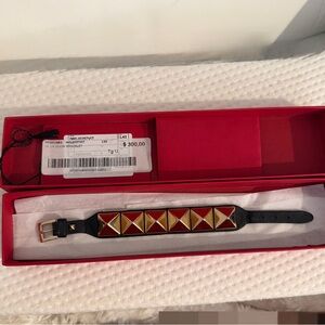authentic Valentino leather Va Va Voom rocketed   Bracelet